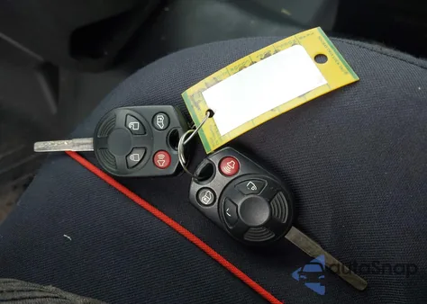 2019 Ford Transit-250 z USA, uszkodzony, nr VIN 1FTYR2CG7KKA23232